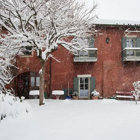 Lacasarossamurazzano Bed & Breakfast *