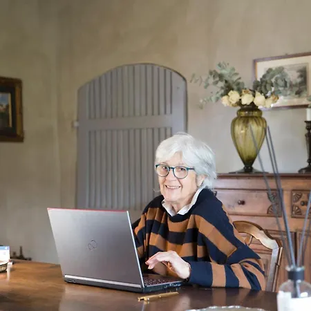 Lacasarossamurazzano Bed & Breakfast