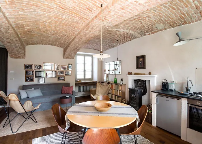 Lacasarossamurazzano 3*